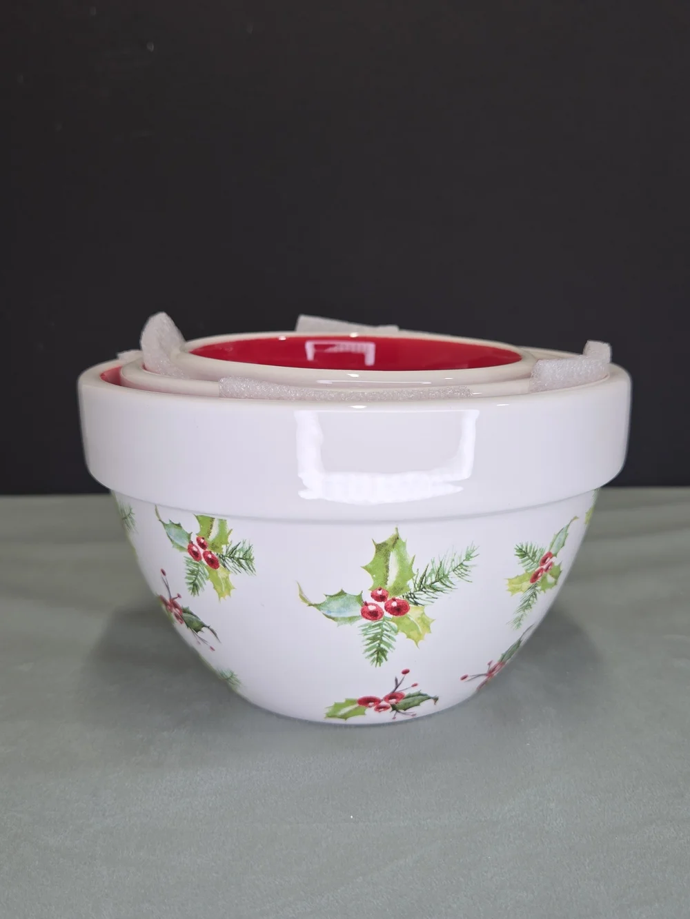 Grace Pantry nesting Christmas mixing bowls set of 3 holly serving bowls